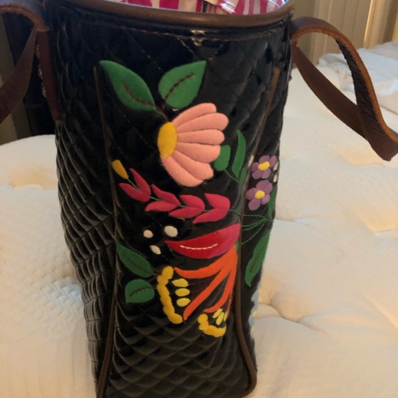 CONSUELA LA REINA CLASSIC TOTE BAG